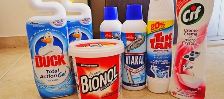 Τα 5 αγαπημένα μου καθαριστικά προϊόντα για το μπάνιο